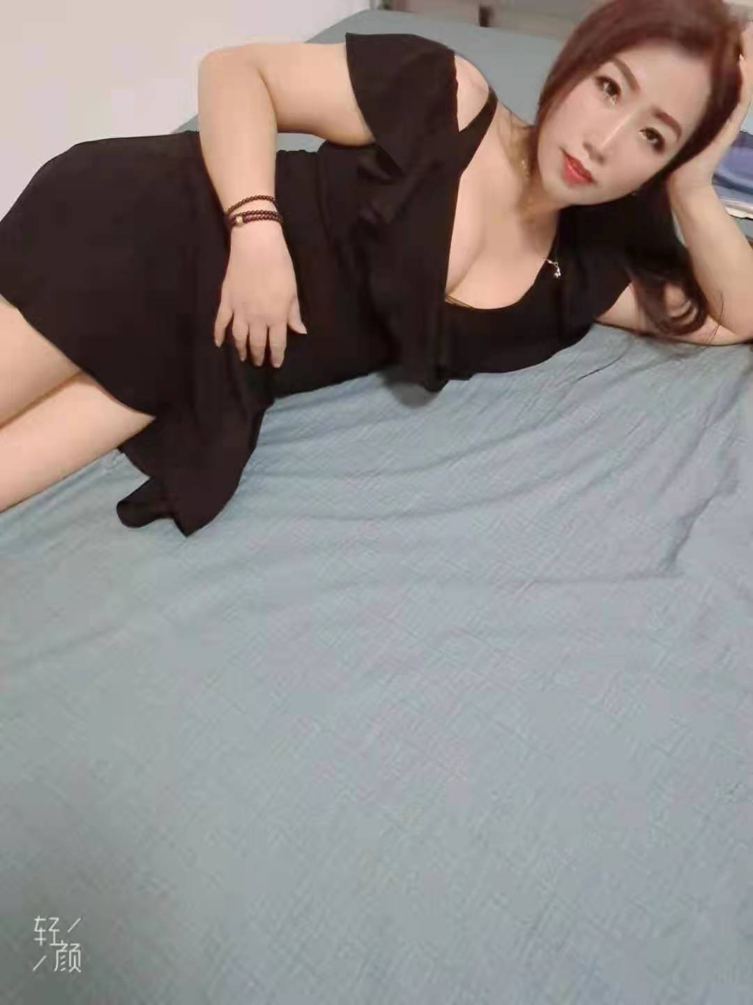 有肉肉的性感大胸少妇300不贵